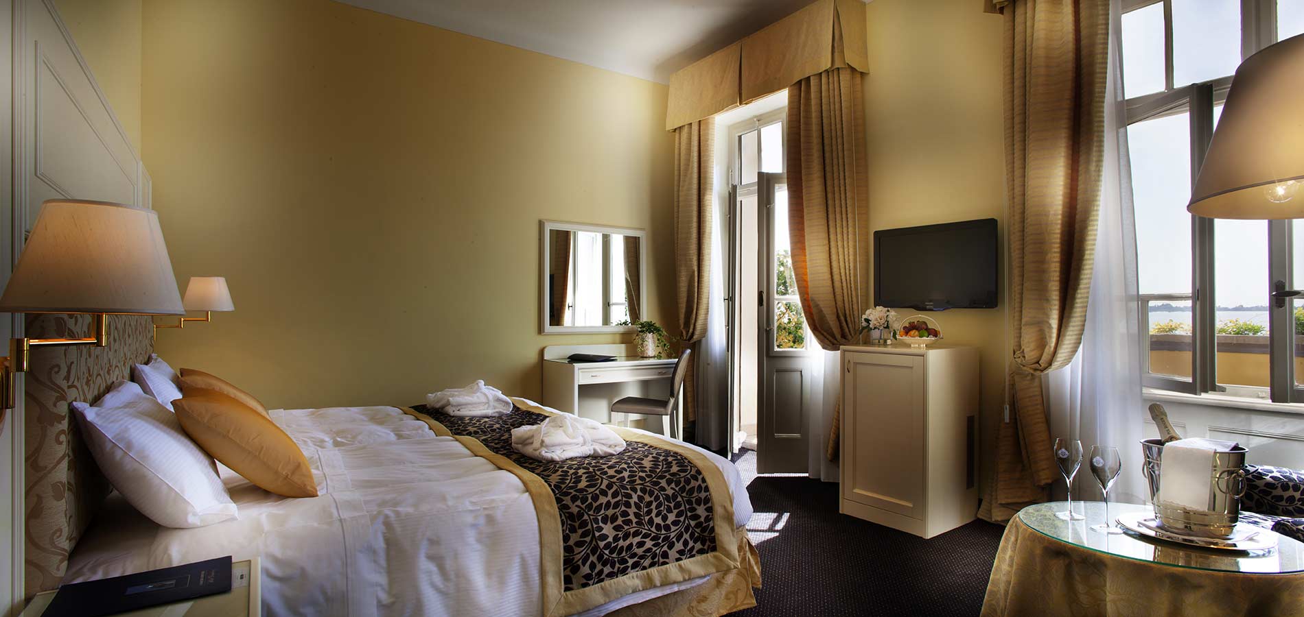 Double Room Deluxe 165